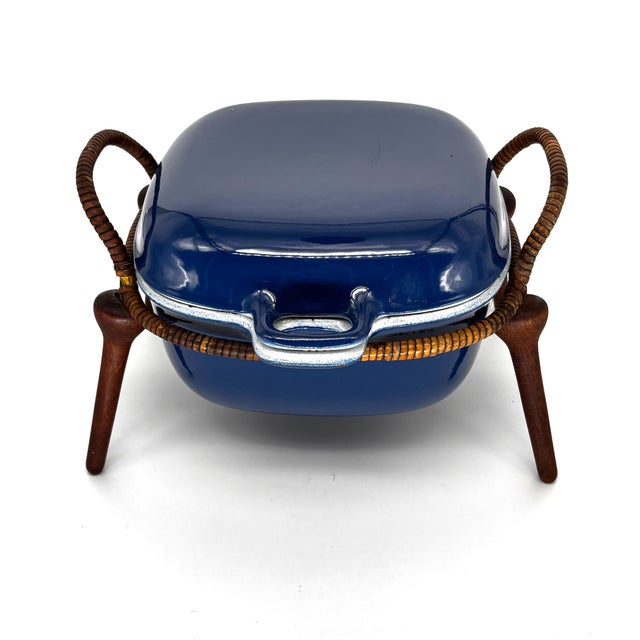 Jens Harald Quistgaard Jens Quistgaard Anker-Line Enameled Cast Iron Casserole With Original Stand, Denmark, 1954 For Sale - Image 4 of 10