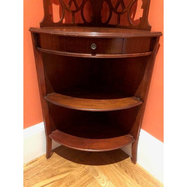 English 20th Century Mahogany Display Etagere For Sale - Image 3 of 6