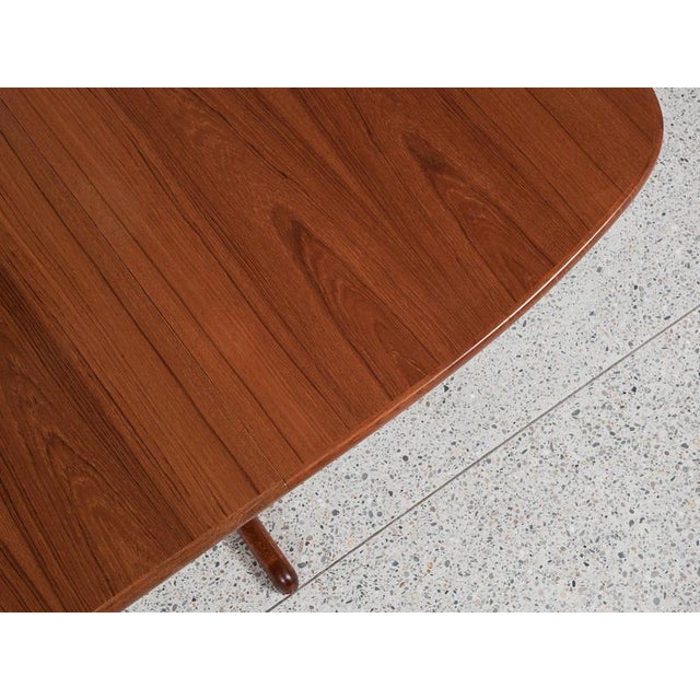 Wood Mid-Century Modern Danish Extendable Oval Dining Table in Teak from Skovby, 1960s For Sale - Image 7 of 13