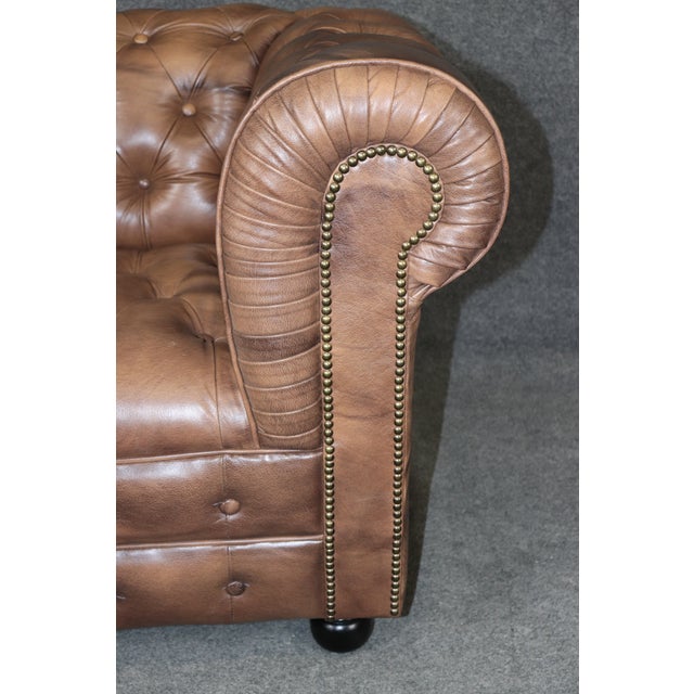 Pair of English Custom Chesterfield Brown Distressed Leather Tufted Club Chairs For Sale - Image 9 of 10