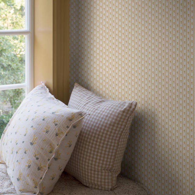 English Boråstapeter Lilla Lyckan Wallcovering In Mustard For Sale - Image 3 of 4