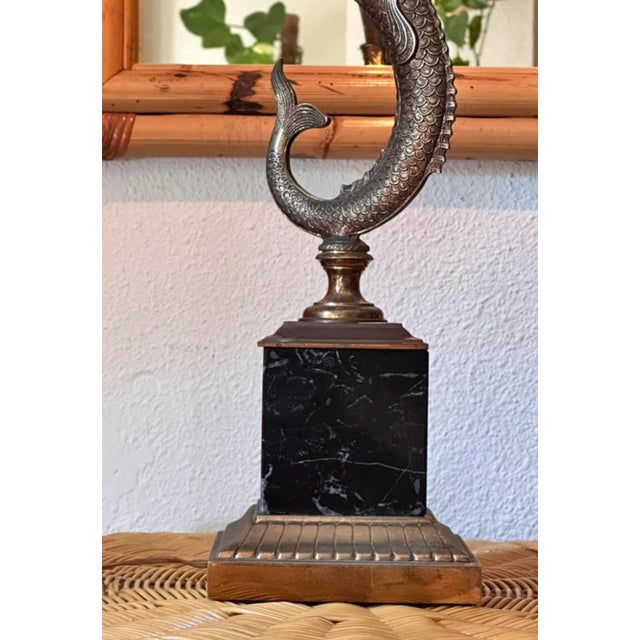 Vintage Table Lamp with Bronze Dolphin on Black Marble Base, 1950 For Sale - Image 6 of 14