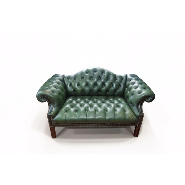 Late 20th Century Chesterfield Sofa and Love Seat Set in Hunter Green For Sale - Image 10 of 13