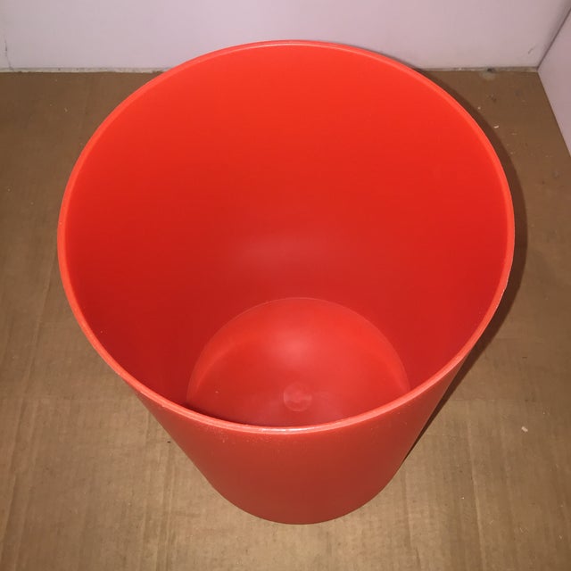Kartell Ufficio Tecnico Kartell Waste Basket in Translucent Red Designer Gino Columbini For Sale - Image 4 of 6