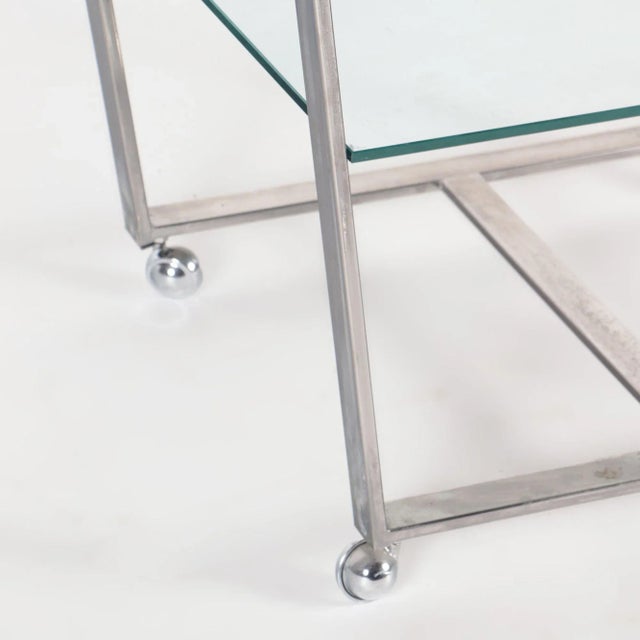 A Chrome and Glass Bar Cart With Brass Details and Removable Tray C 1980. For Sale - Image 4 of 6