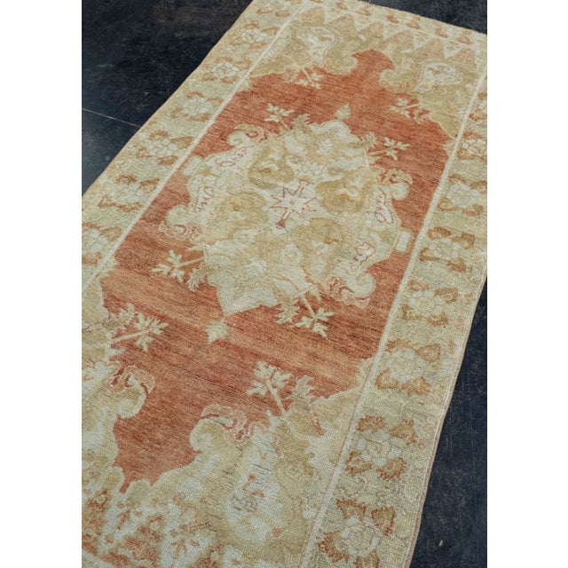 Turkish Vintage Rug 3'5" x 6'11" #17463 For Sale - Image 4 of 8