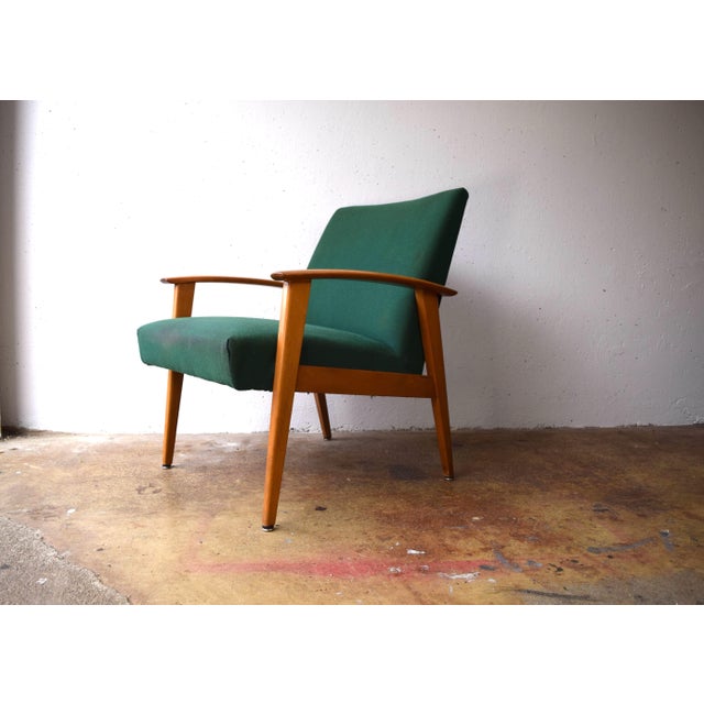 This timeless armchair is an original piece from the 1960s. The Easychair looks elegant from every angle, making it a...