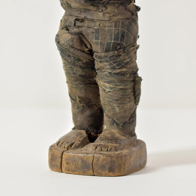 Early 20th Century Early 20th Century Pere Miniature Mummy Wood Figure 12 Inch Tanzania For Sale - Image 5 of 15