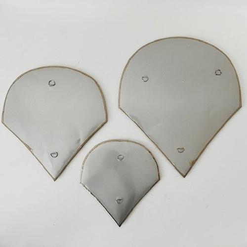 A beautiful set of three Moroccan brass water drop mirrors in the shape of a raindrop. For a beautiful view of the light,...