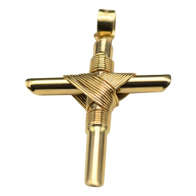 1 Inch 14K Yellow Gold Cross Pendant For Sale