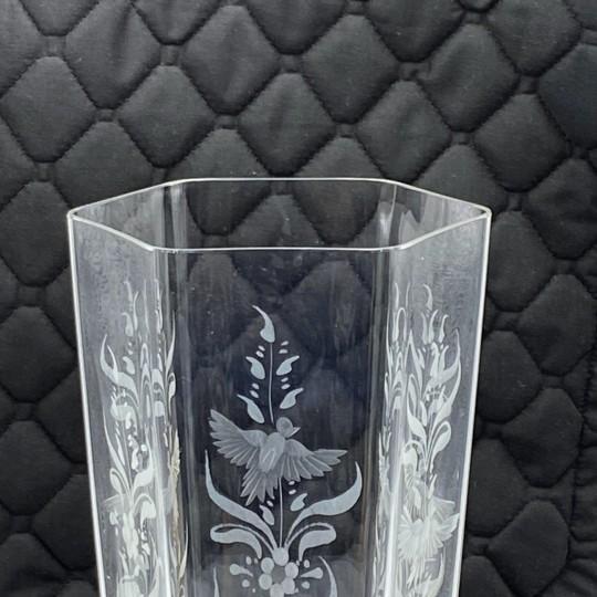 Murano Giovanni Cenedese Glass Vase "Doves of Spring" (Limited Edition, Vintage 1982, Signed) Venini Seguso Barovier For Sale - Image 9 of 18