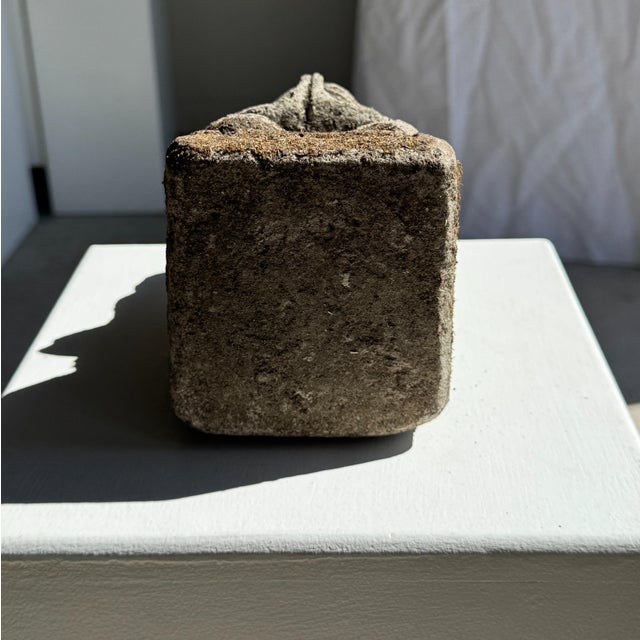 1980s Small Balinese Limestone Frog Sculpture, 1980s For Sale - Image 5 of 10