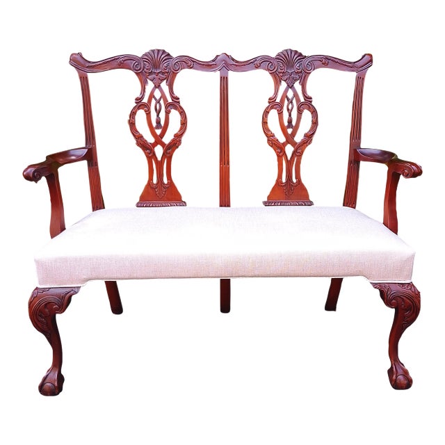 1990s Hickory Chair Attributed Mount Vernon Settee - Newly Upholstered For Sale