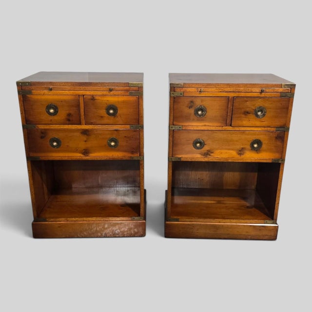 Campaign Yew Bedside Lamp Tables, 1920, Set of 2 For Sale - Image 11 of 11