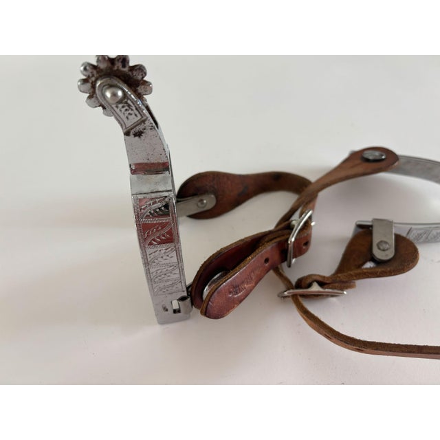 Rustic 1940s Vintage Kelly Bros. Western Cowboy Spurs, a Pair For Sale - Image 3 of 8