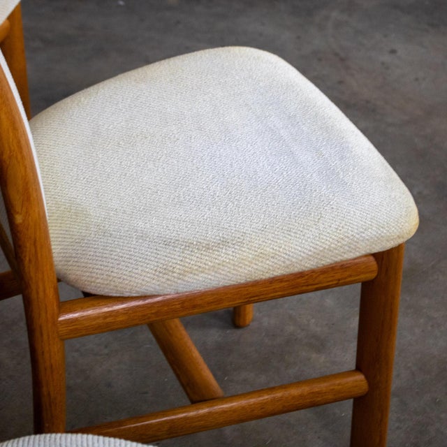 Late 20th Century Scandinavian Modern Teak Dining Chairs by Skovby Furniture Set of 6 For Sale - Image 14 of 18