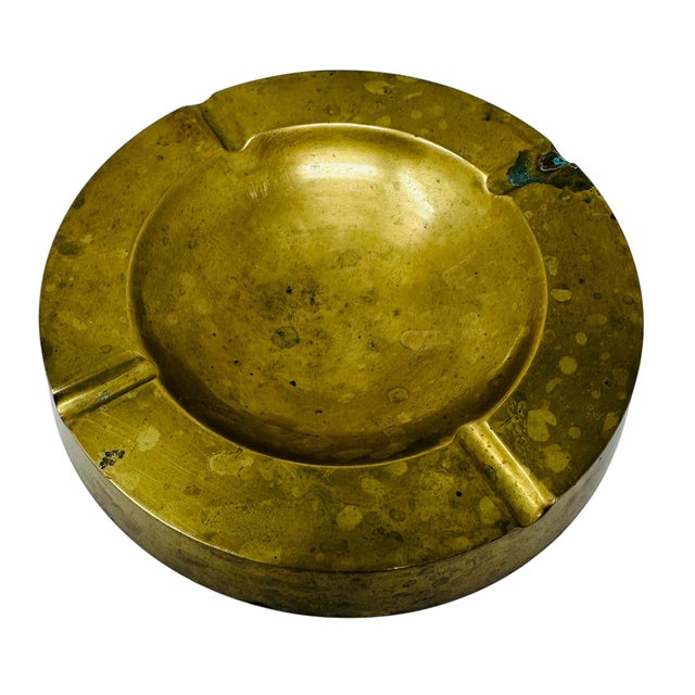 1950s Pair of Vintage 1950s Italian Solid Brass Ashtrays, Heavy Cast 12oz Mid Century Modern Catchall Dishes, Original Patina Hollywood Regency For Sale - Image 5 of 16