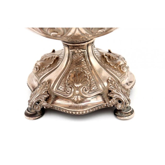 Silver Vase with Shell Reliefs For Sale - Image 6 of 7