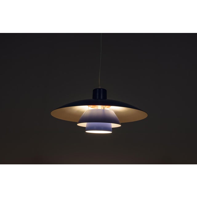 Louis Poulsen Mid-Century PH4 Pendant Lamp by Poul Henningsen for Louis Poulsen, Denmark, 1960s For Sale - Image 4 of 18