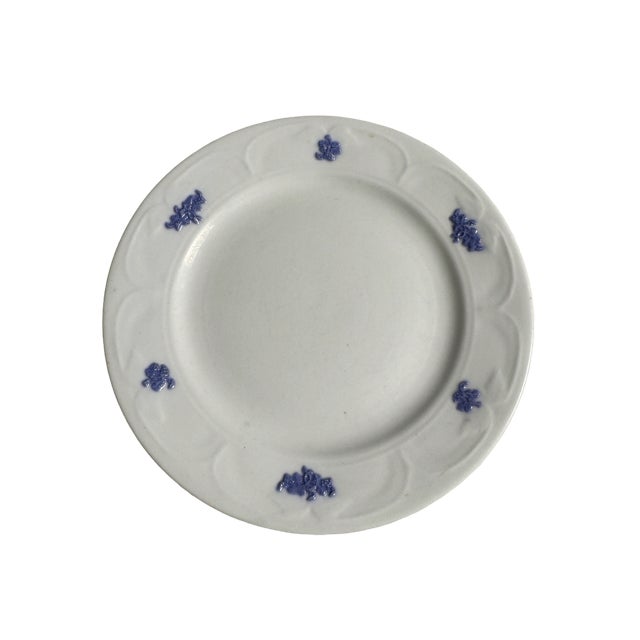 Antique Adderley "Chelsea Grape" Luncheon Plate. 8 5/8" diameter. Very Good Estate condition. Scratches on the front of...