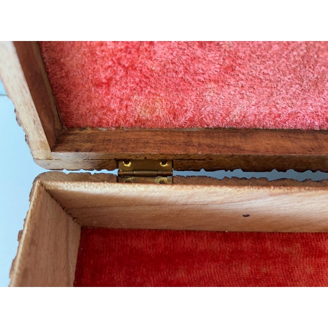Antique Anglo-Indian Kashmir Hand-Carved Wood Jewelry Box Velvet Lined 1920s For Sale - Image 13 of 18