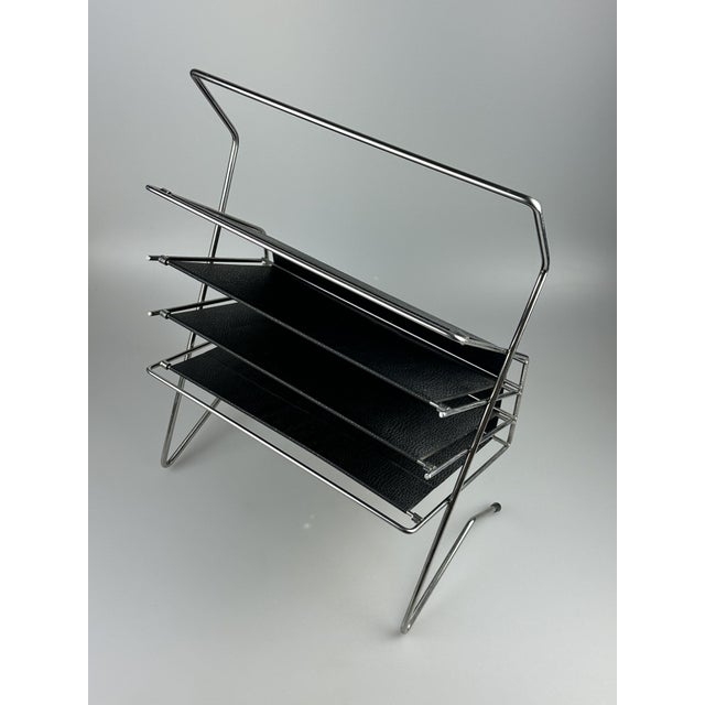 Mid-Century Modern Vintage Newspaper in Metal and Plastic, 1960s For Sale - Image 3 of 13