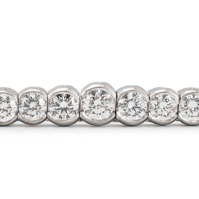 Gender: Ladies Metal Type: 900 Platinum Length: 16.00 inches Width: 6.70 mm Weight: 54.50 grams Ladies 900 platinum single...