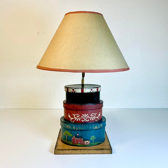 Farmhouse 1980s Vintage Americana Farmhouse Arts & Crafts Accent Table Lamp. For Sale - Image 3 of 13