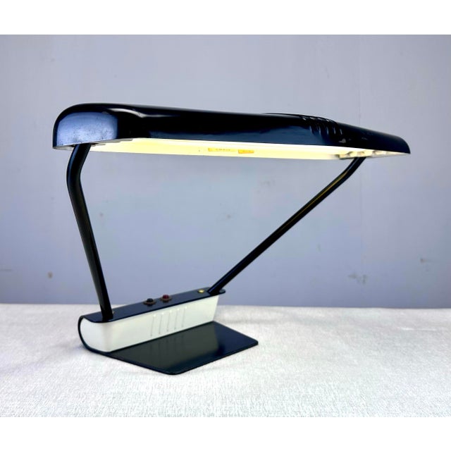Dazor Mid Century Space Age Modern Dazor Model #2002 Desk Lamp For Sale - Image 4 of 12
