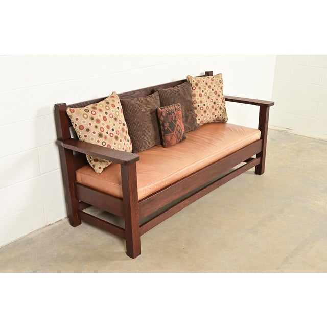 Stickley Brothers Style Antique Mission Oak Arts & Crafts Open Arm Settle Sofa, Circa 1910 For Sale - Image 10 of 14