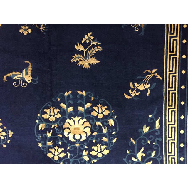 19th Century Chinese Blue and White Woolen Rug, 1870s For Sale - Image 4 of 18