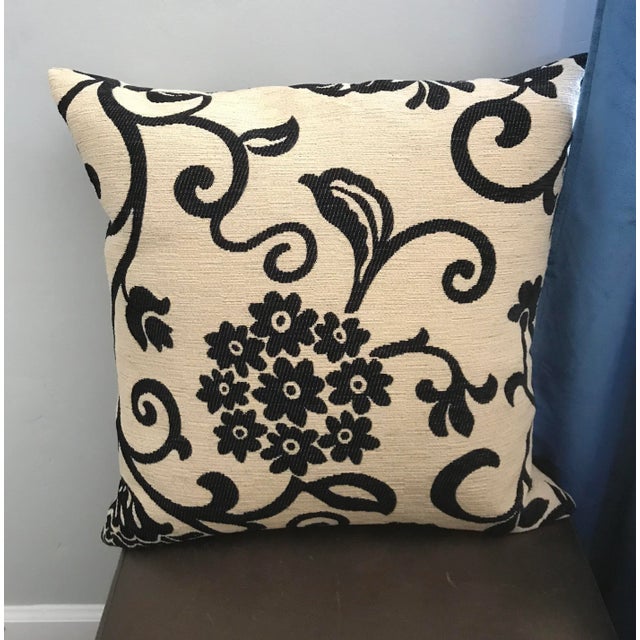 Beautiful and classic! Cream base with black pomegranate design Woven fabric Down insert Hidden zipper closure Excellent...