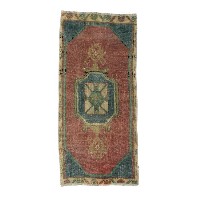 Vintage Mini Wool Rug - 1`5″ X 2`11″ For Sale
