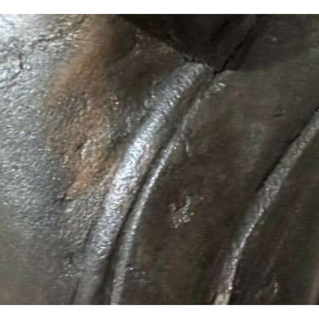 Rare Early Ayutthaya Bronze Seated Buddha – Flame Finial, Original Gilding Traces, 15th Century Thailand. For Sale - Image 4 of 7