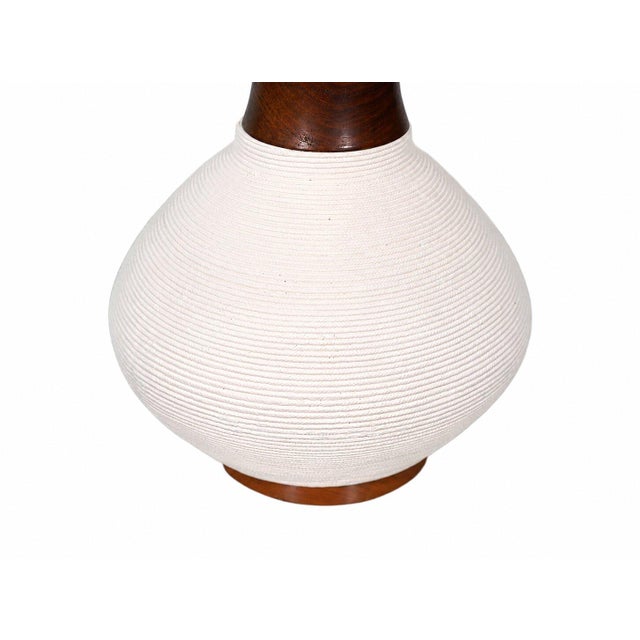 1950s 1950s Maria Kipp Mid-Century Organic Modern Natural Reed Woven Shade With Ceramic Lamp For Sale - Image 5 of 8