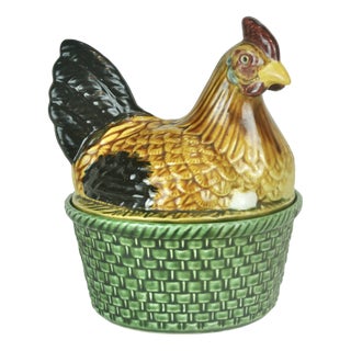 Chicken-Shaped Egg Cup with Green Base, 1970s For Sale