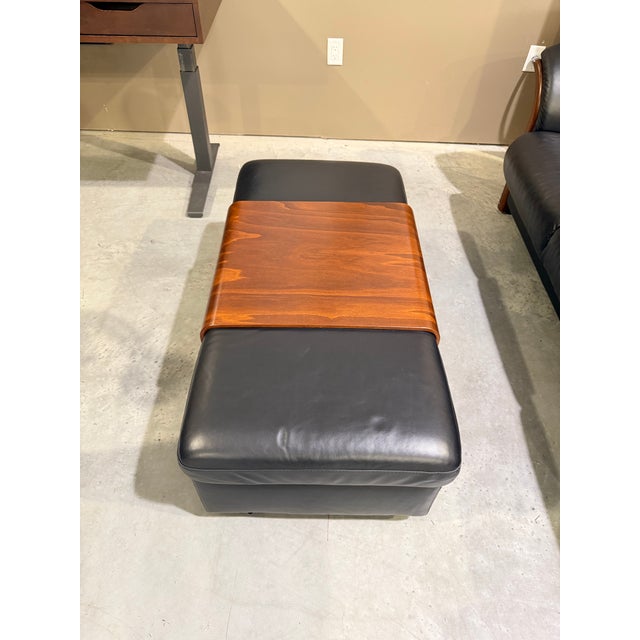 Ekornes ASA 1990s Ekornes Stressless Scandinavian Black Paloma Leather Double Ottoman With Curved Wood Tabletop For Sale - Image 4 of 9