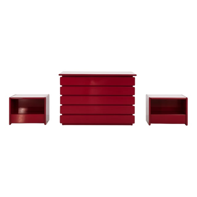Vintage Chest of Drawers and Bedside Tables in Burgundy Lacquered Wood, 1980s, Set of 3 For Sale