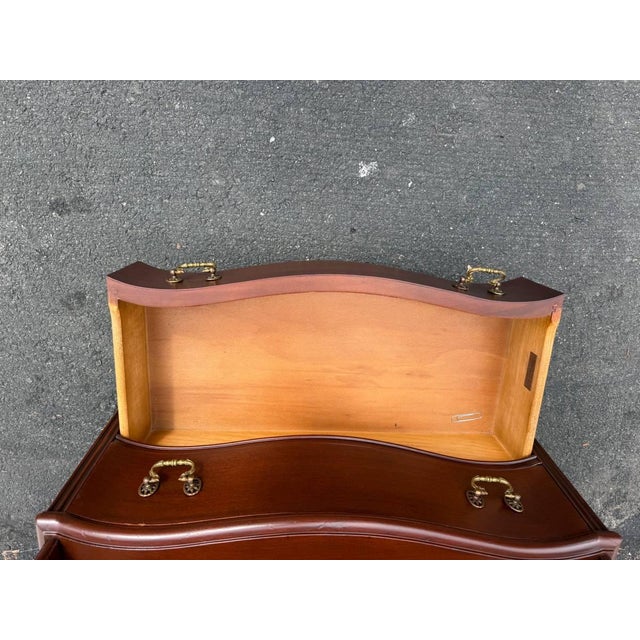 Vintage Chippendale Carved Mahogany Fretwork Open Bookcase / Bookshelf For Sale - Image 9 of 14