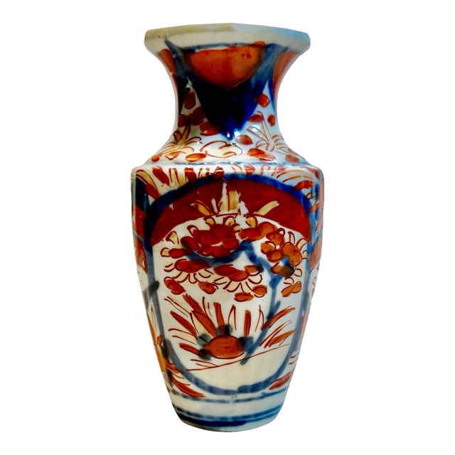 Early 19th Century Imari Vase For Sale