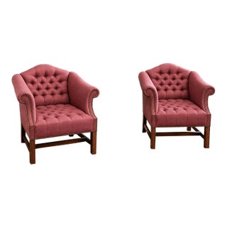 Pair of Vintage St. Timothy Tufted English Traditional Lounge Chairs – Hickory, Nc For Sale