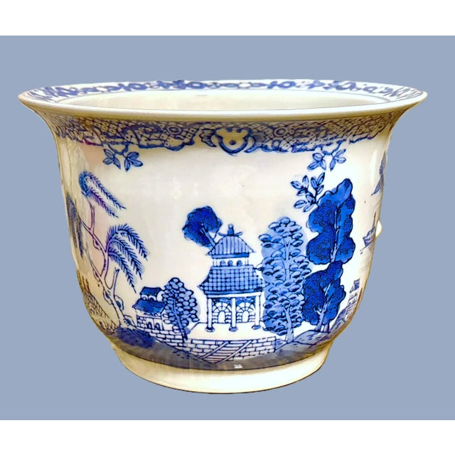 Chinoiserie Vintage Chinese Blue and White Canton Ware Planter W/Tray For Sale - Image 3 of 9