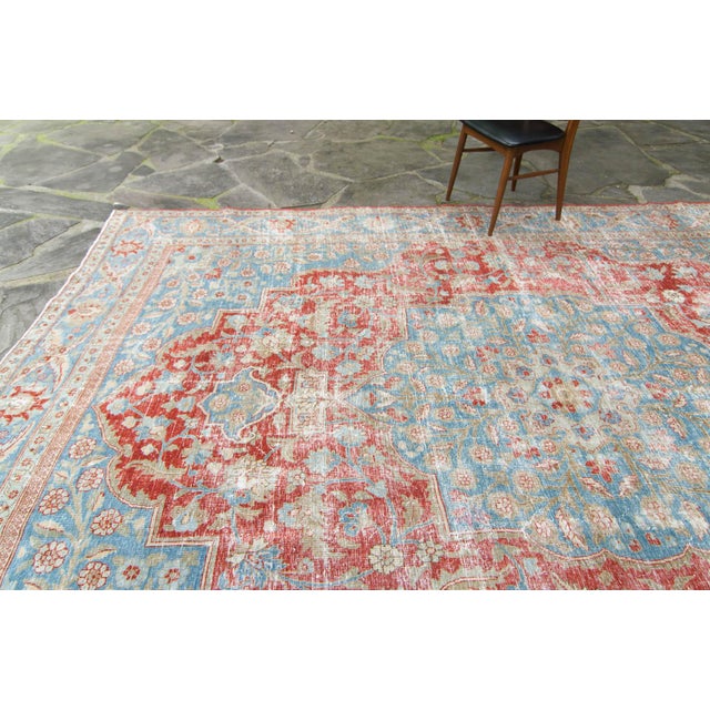 1940s 1940s Vintage Medallion Hand-Knotted Rug 8’9” X 11’11” For Sale - Image 5 of 11