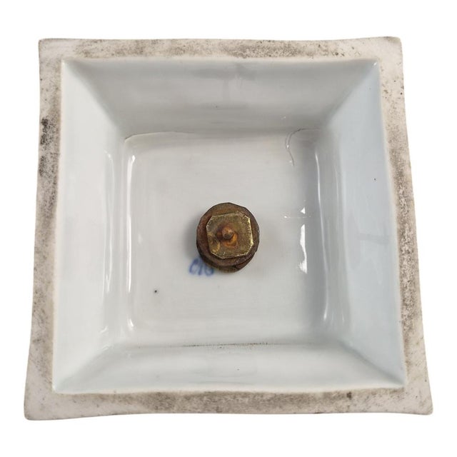 Architectural Porcelain Urns by Helena Wolfsohn for Dresden, 1880s, Set of 2 For Sale - Image 6 of 14