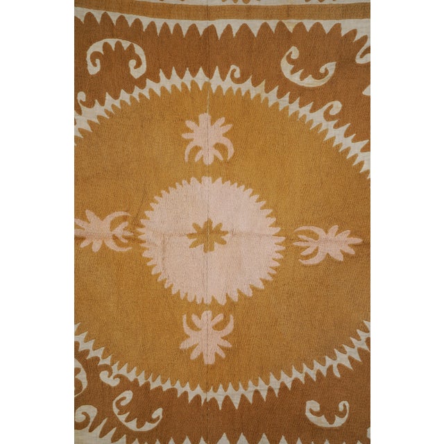 Caramel Toned Suzani Throw Blanket | Hand Embroidered Boho Wall Art 4'4'' X 5'2'' For Sale - Image 12 of 14