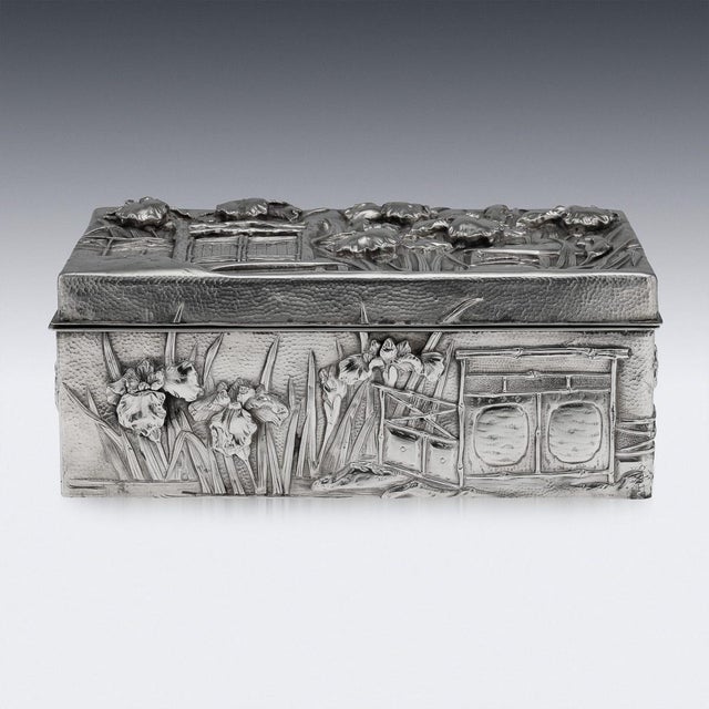 1900 - 1909 Antique Meiji Japanese Silver Iris Flower Cigar Box by Zuan, 1900 For Sale - Image 5 of 18