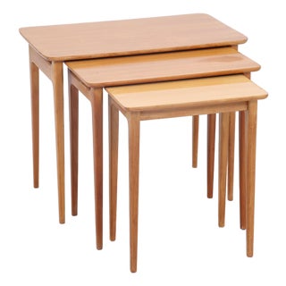 Mid-Century Nesting Tables, 1960s, Set of 3 For Sale