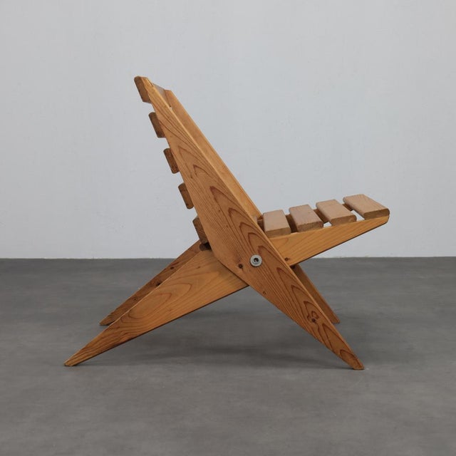 Mid-Century Modern Folding Scissor Chair in Slatted Pinewood, 1970s For Sale - Image 3 of 10