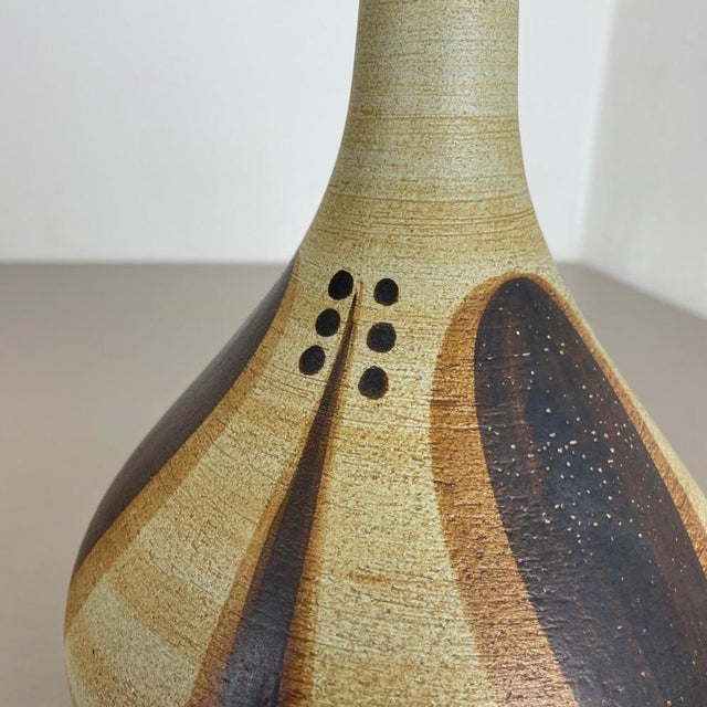 Gold Modernist Vase Sculpture by Peter Müller for Sgrafo Modern, Germany, 1970 For Sale - Image 8 of 18