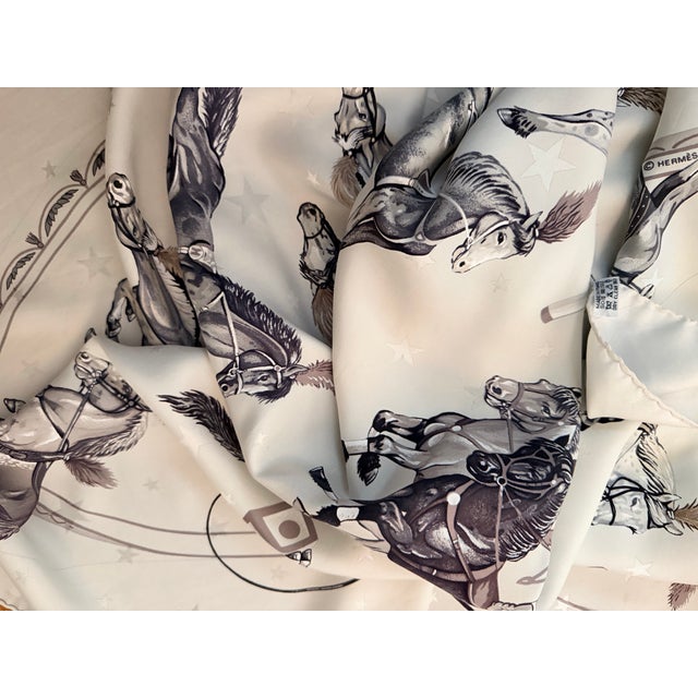 Hermès en Piste Silk Scarf 1998 by Robert Dallet For Sale - Image 10 of 12